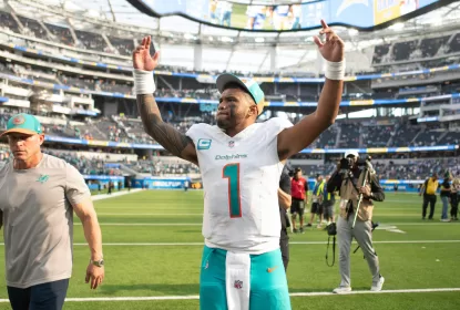 RedeTV! transmite duelo entre Dolphins e Panthers na semana 6 da NFL - The Playoffs