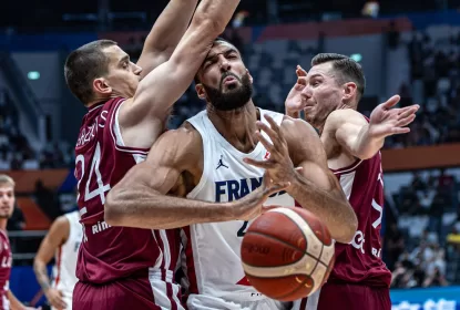 ‘No jogo FIBA, você tem que pensar ainda mais’, diz Rudy Gobert em comparação a NBA - The Playoffs