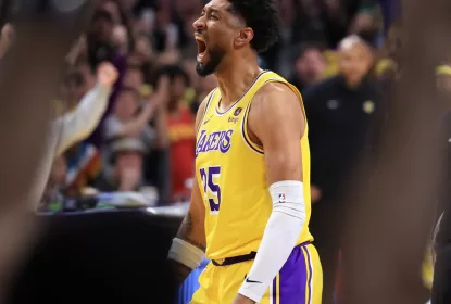 Lakers quebram tabu e vencem Clippers em duelo eletrizante - The Playoffs