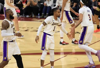 Lakers vencem Cavaliers em retorno de Donovan Mitchell - The Playoffs