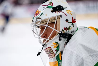 Fleury desafia NHL e usa máscara com tributo a povos originários - The Playoffs