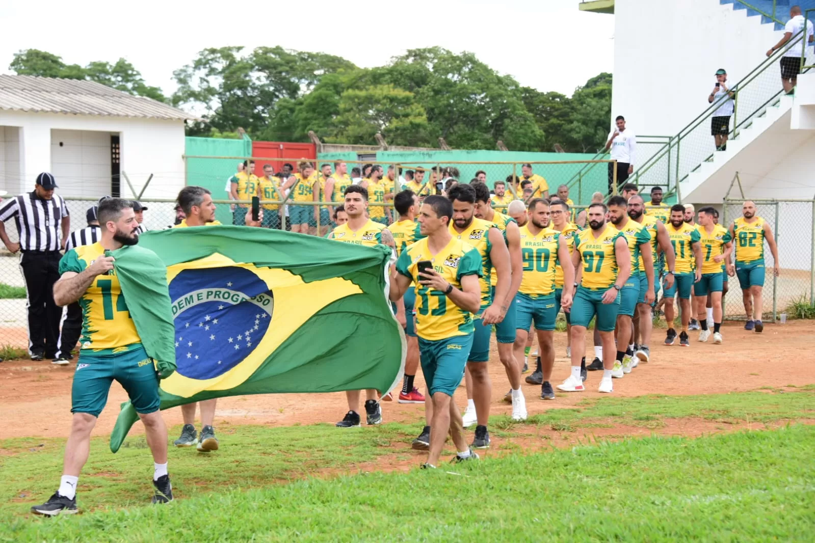 Brasil Onças estreia pelo Sul-Americano de Futebol Americano
