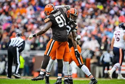 Em partida equilibrada, Browns vencem Bears com field goal no fim - The Playoffs
