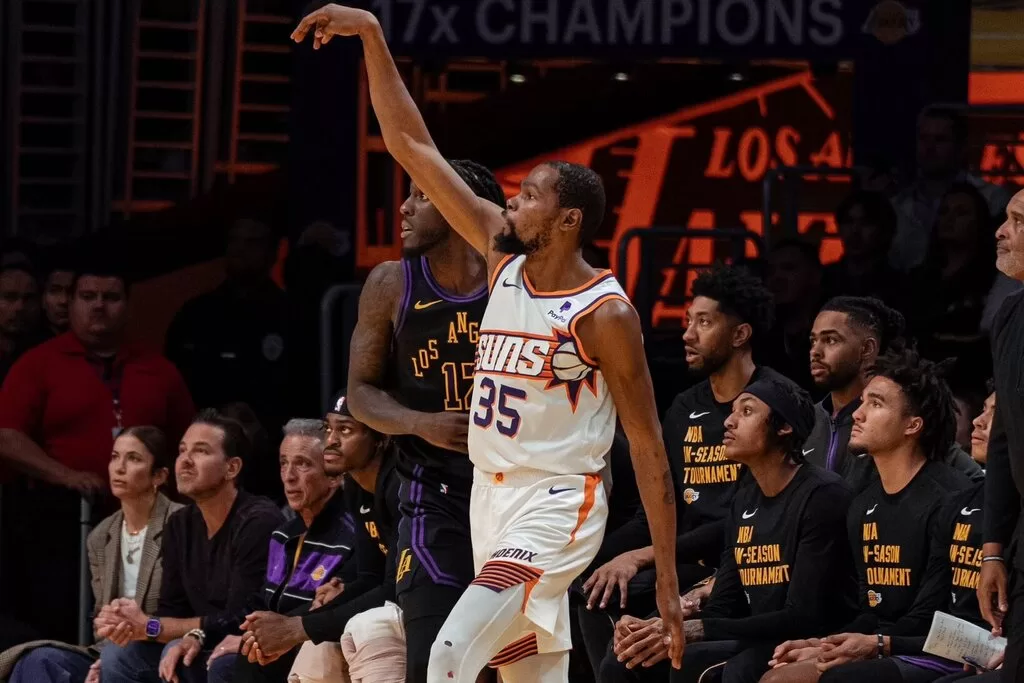 Kevin Durant - Phoenix Suns @ Los Angeles Lakers