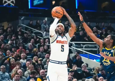 Nuggets vencem Pacers em noite de triplo-duplo de Jokic - The Playoffs