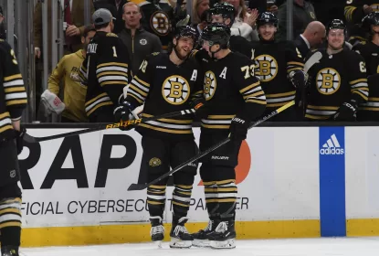 Bruins dominam Canucks e vencem confronto das duas melhores equipes da NHL - The Playoffs