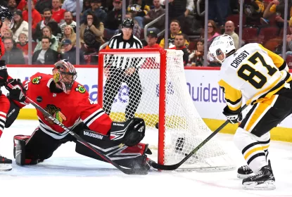 Crosby ofusca retorno de Bedard, marca dois e Penguins vencem Blackhawks - The Playoffs