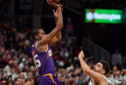 Suns superam Cavaliers no retorno de Devin Booker - The Playoffs