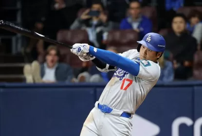 Shohei Ohtani rebate primeiro home run pelo Los Angeles Dodgers - The Playoffs