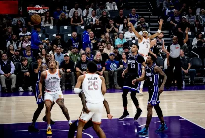 Spurs perdem dos Kings e são primeiro time oficialmente fora dos playoffs - The Playoffs