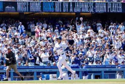 Ohtani bate recorde entre japoneses na MLB e Dodgers massacram Mets - The Playoffs