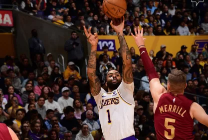 Lakers vencem Cavaliers em casa e seguem na briga por vaga direta nos playoffs - The Playoffs
