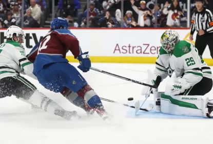 NHL - Stars vencem Avalanche fora de casa e abrem vantagem na série - The Playoffs